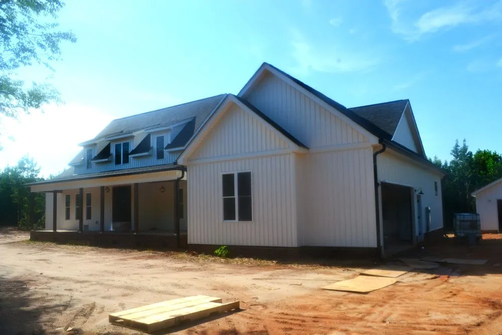 Top-rated roof replacement in Ft Lawn, SC by A & B Homes