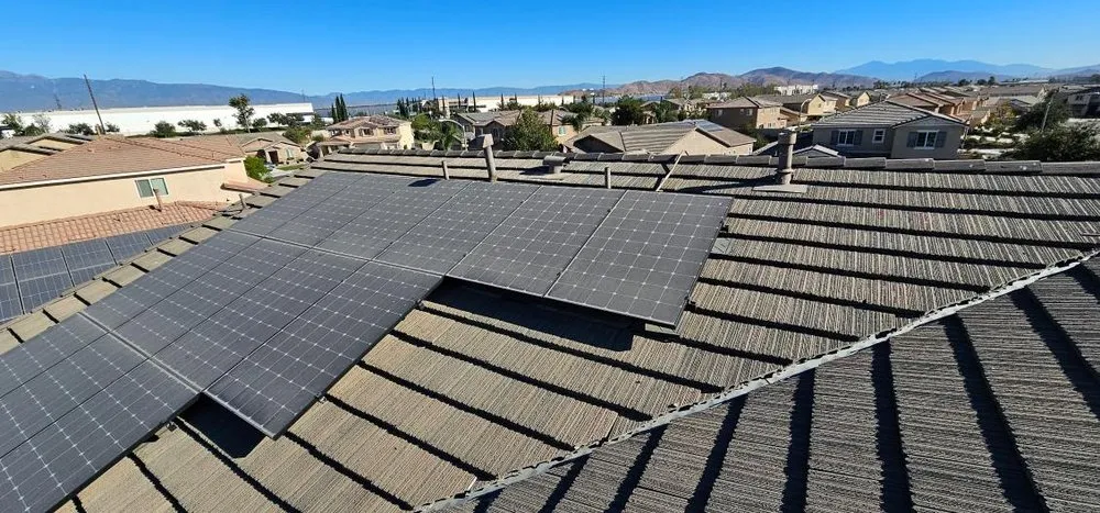 Slide of A & B Roofing