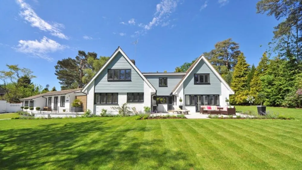 Slide of A & B Roofing