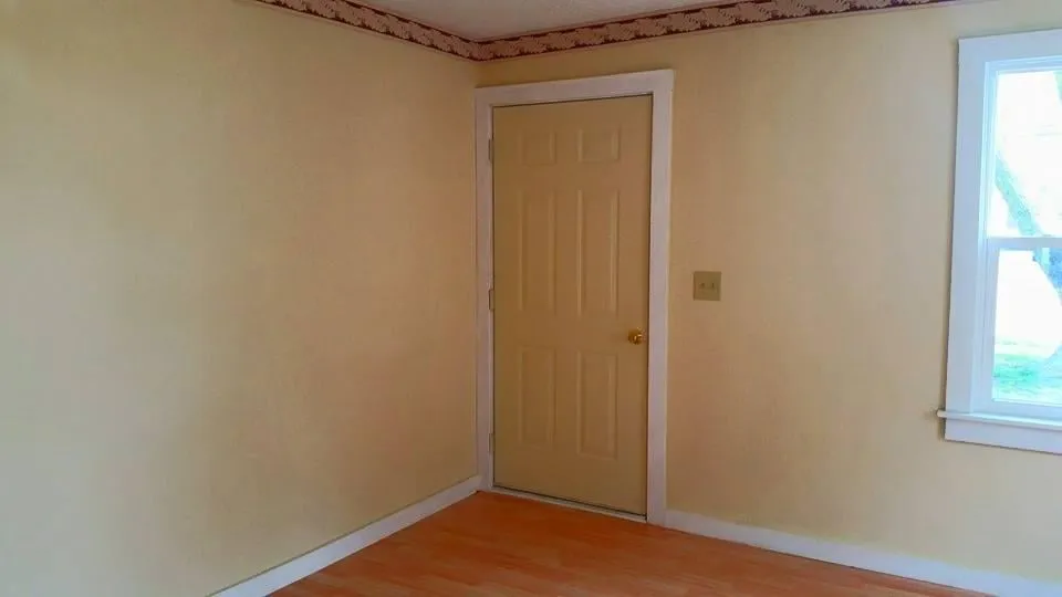 Slide of A & E Construction Team