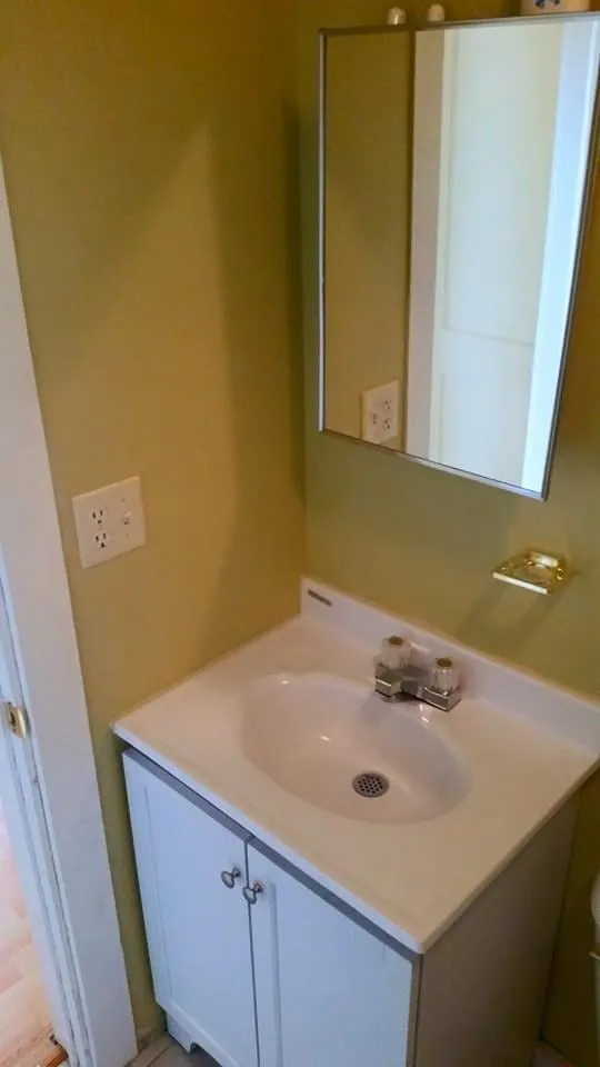 Slide of A & E Construction Team