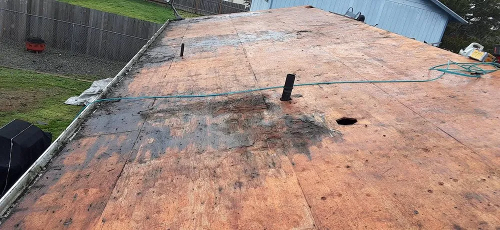 Slide of A & G Roofing