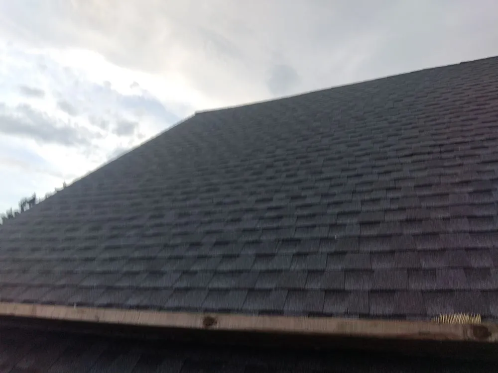 Slide of A & G Roofing