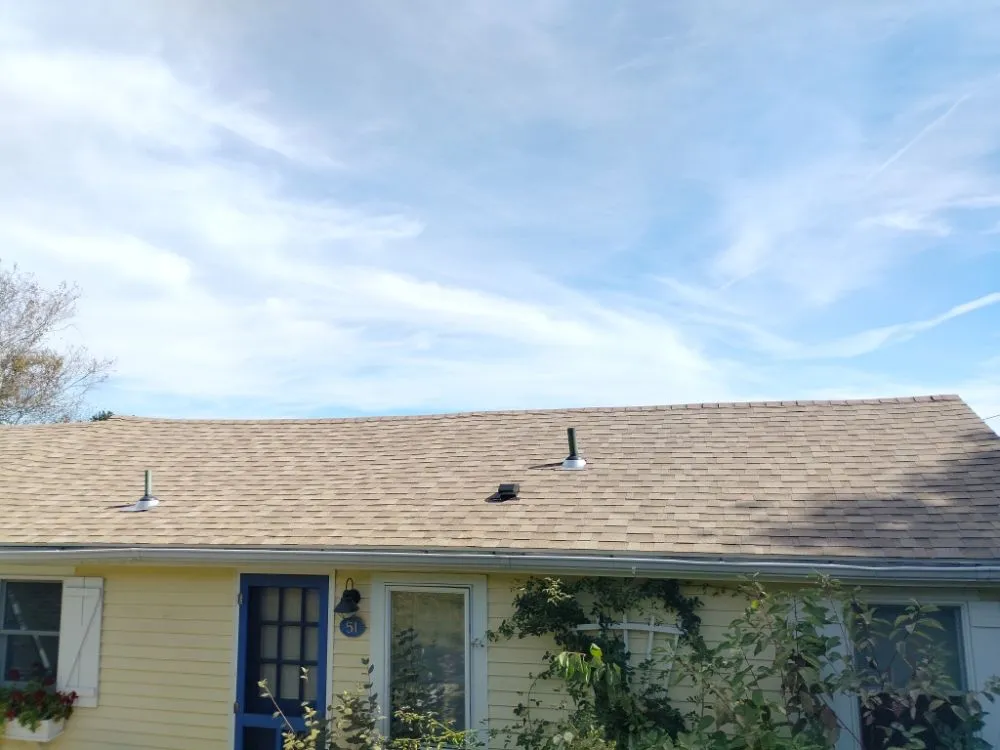 Slide of A & G Roofing