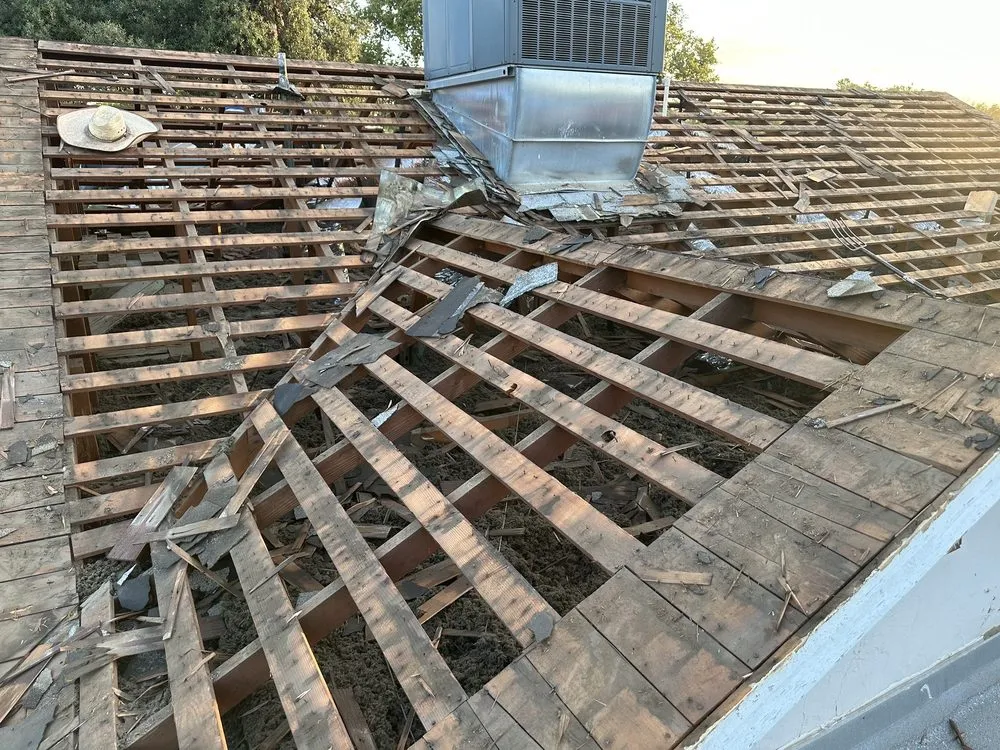 Slide of A & G Valley Roofing