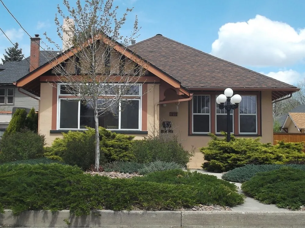 Slide of A & I Skyline Roofing