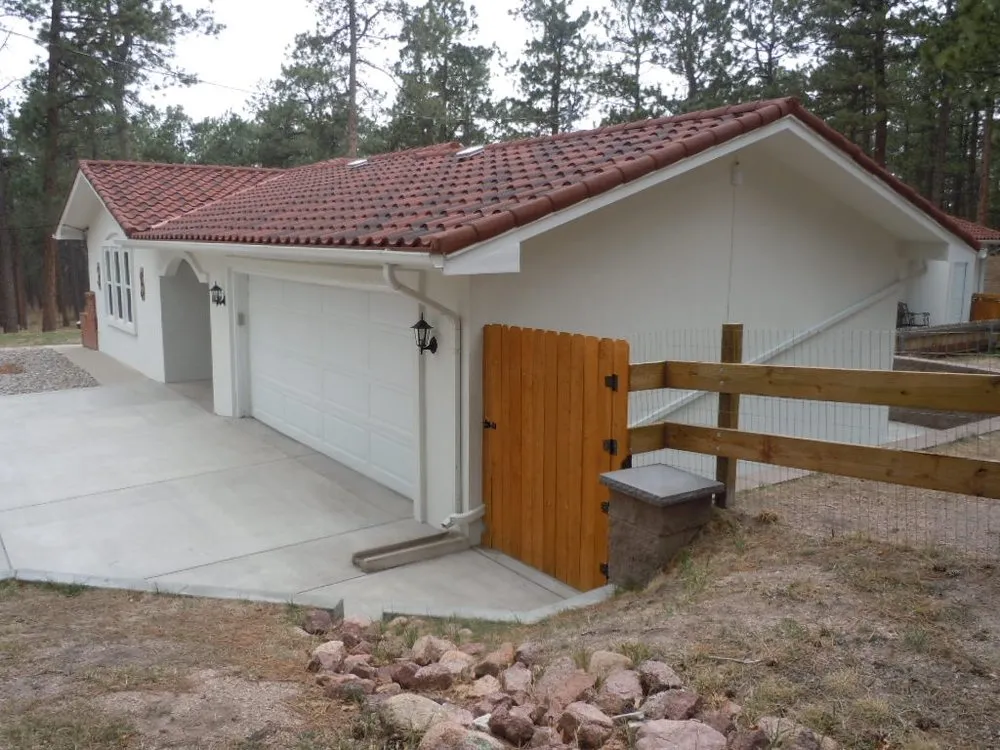 Slide of A & I Skyline Roofing