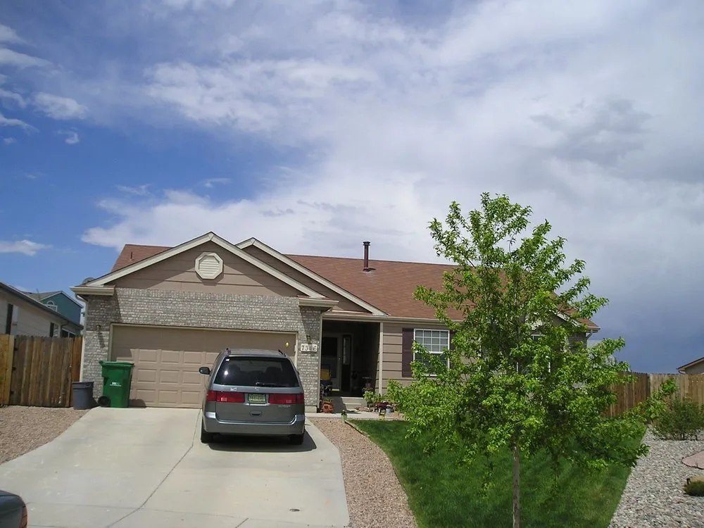 Slide of A & I Skyline Roofing