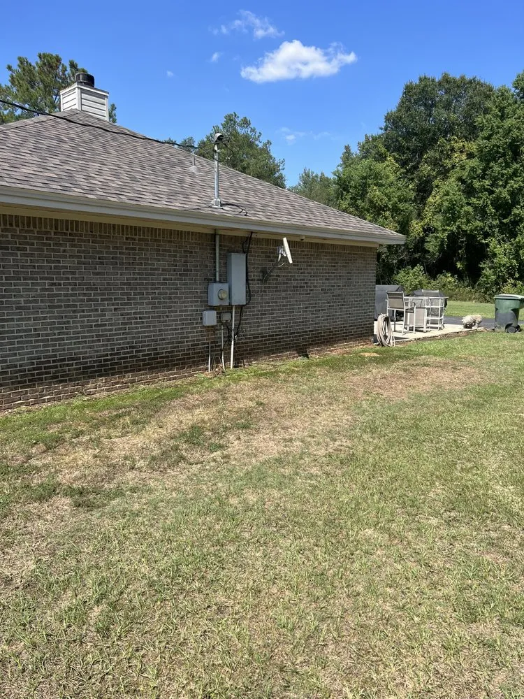 Slide of A & J castillo roofing