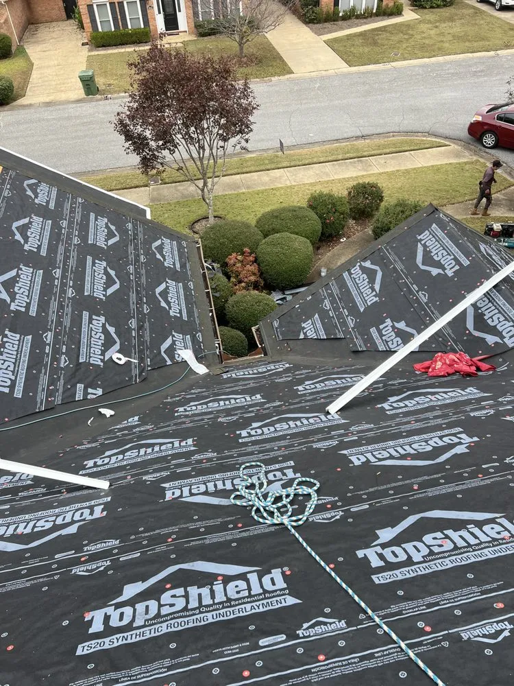 Slide of A & J castillo roofing