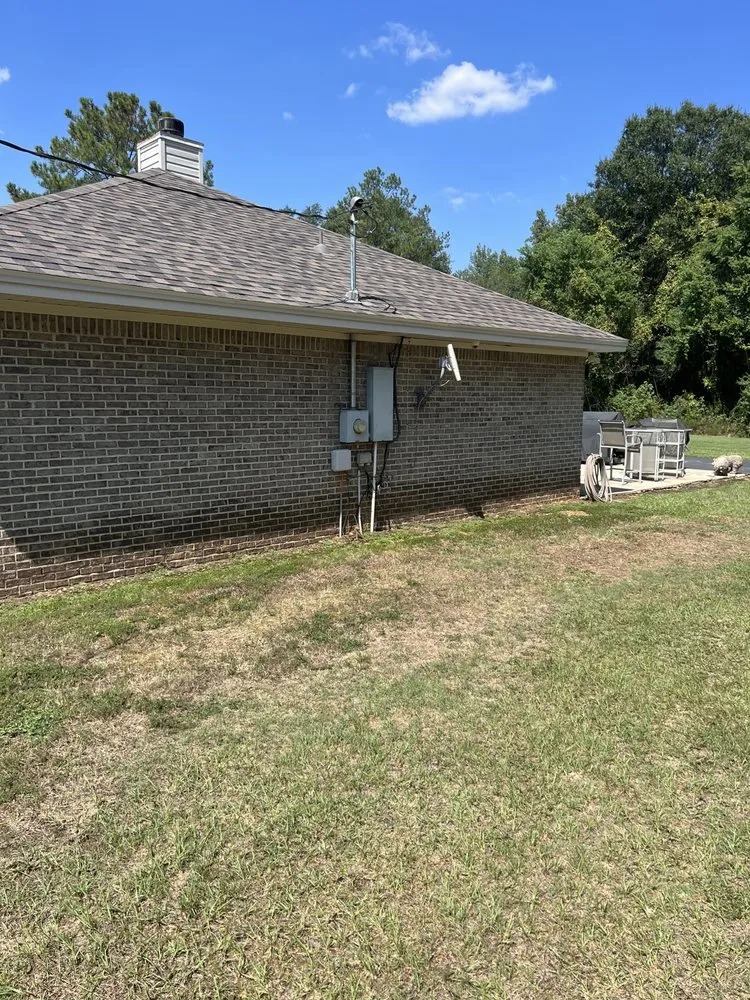 Slide of A & J castillo roofing