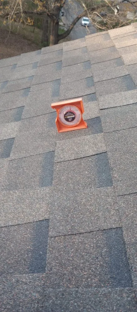 Slide of A & J castillo roofing