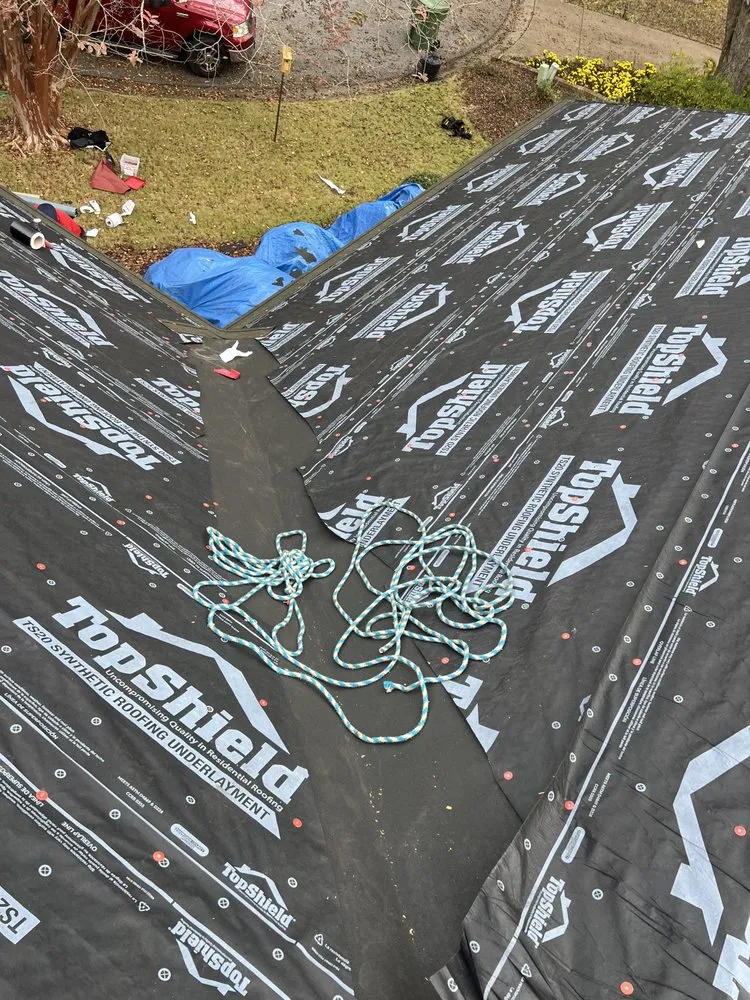 Slide of A & J castillo roofing