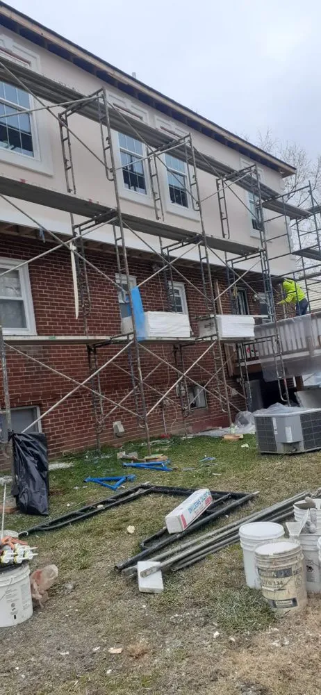 Slide of A & J Navas Construction