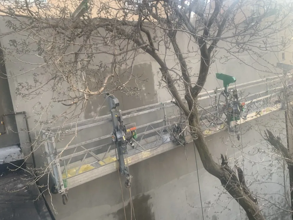 Slide of A & J Navas Construction