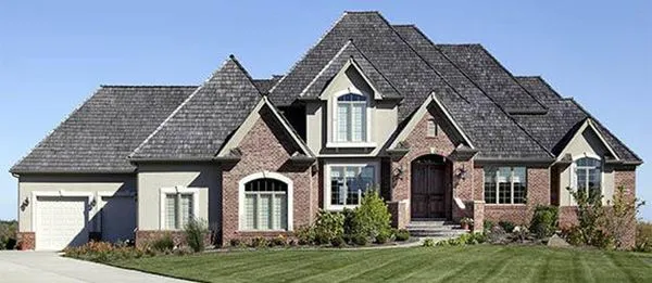 A & P Construction Logo