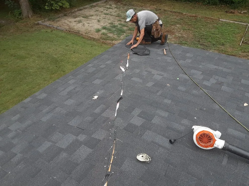 Expert roof inspection with free inspection across Arapahoe, NC - A & Q Roofing