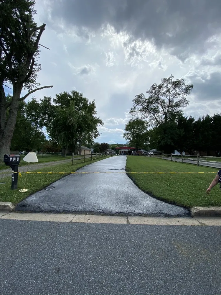 Slide of A & R Sealcoating