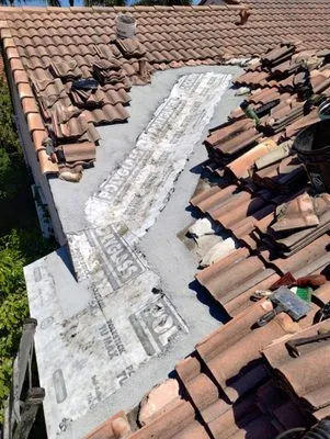 A-1 Roofing & Waterproofing Pros Logo