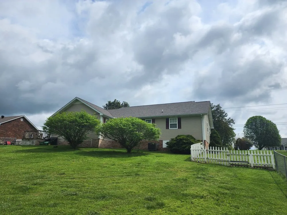 Local flat roof repair for homes in East Bernstadt, KY by A-1 Roofing