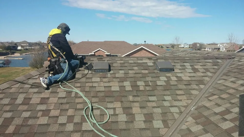 Slide of A 2 Z Roofing