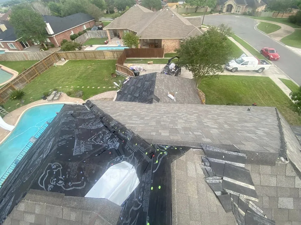 Slide of A Banda M Roofing