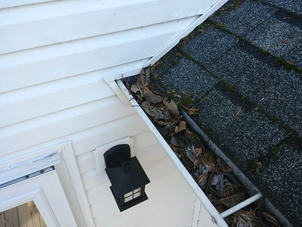 Licensed shingle roofing service in Camano Island, WA - A Brite-Way Window Cleaning
