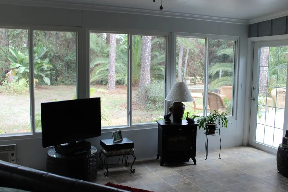 Slide of A Certified Screen Service