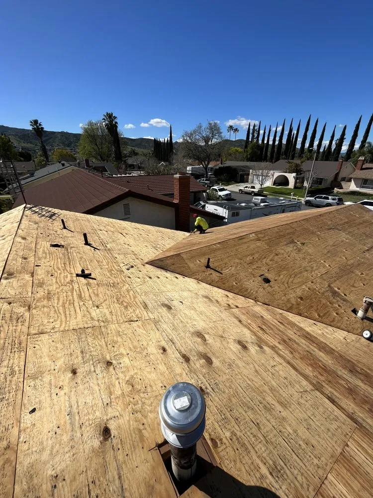 Slide of A Cut Above Builders & Renovation