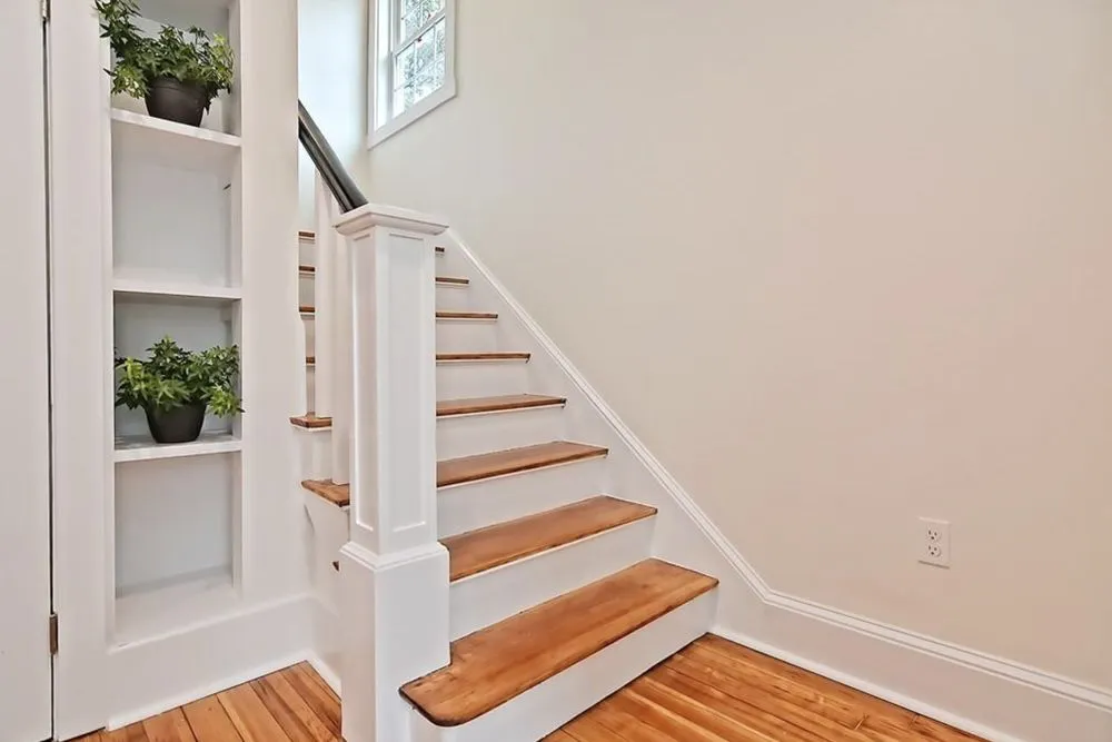 Slide of A Daly Unit