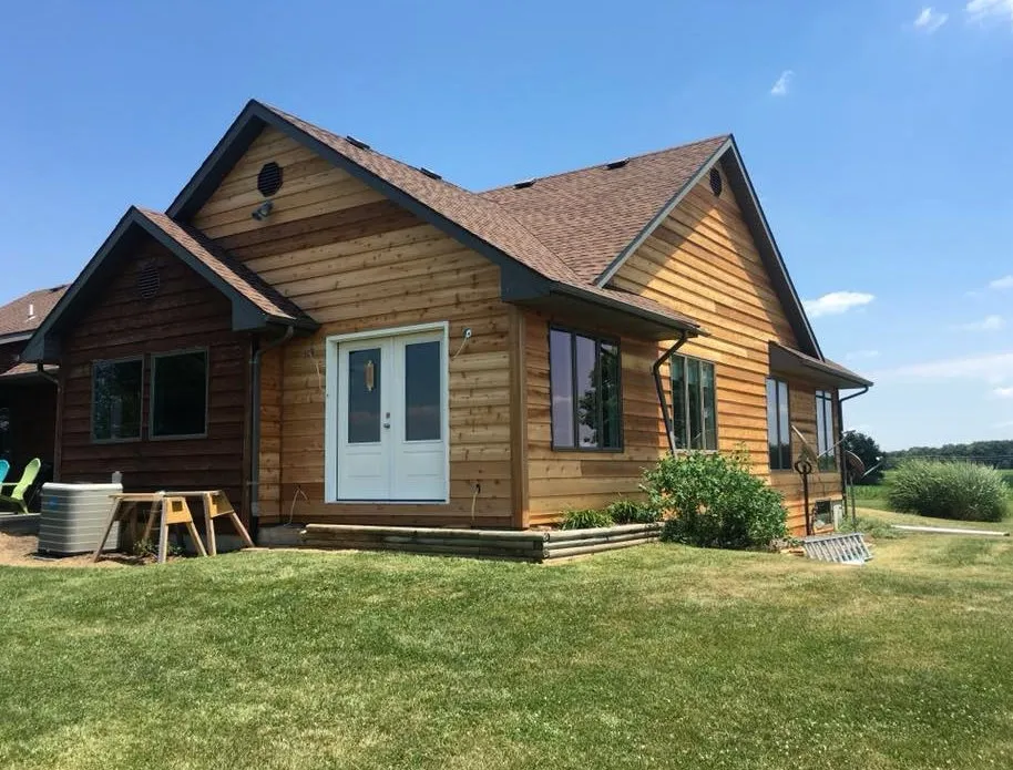 Slide of A D&D Contracting