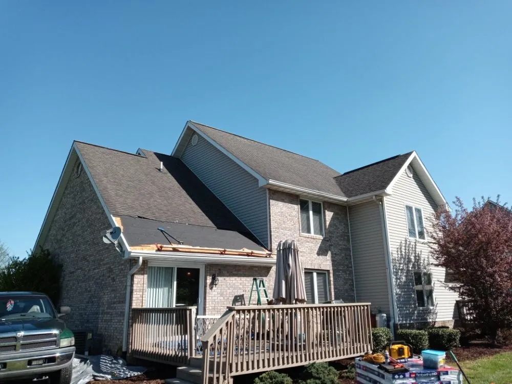 Local roof installation after storm damage in Ferguson, KY by A Earlybirds