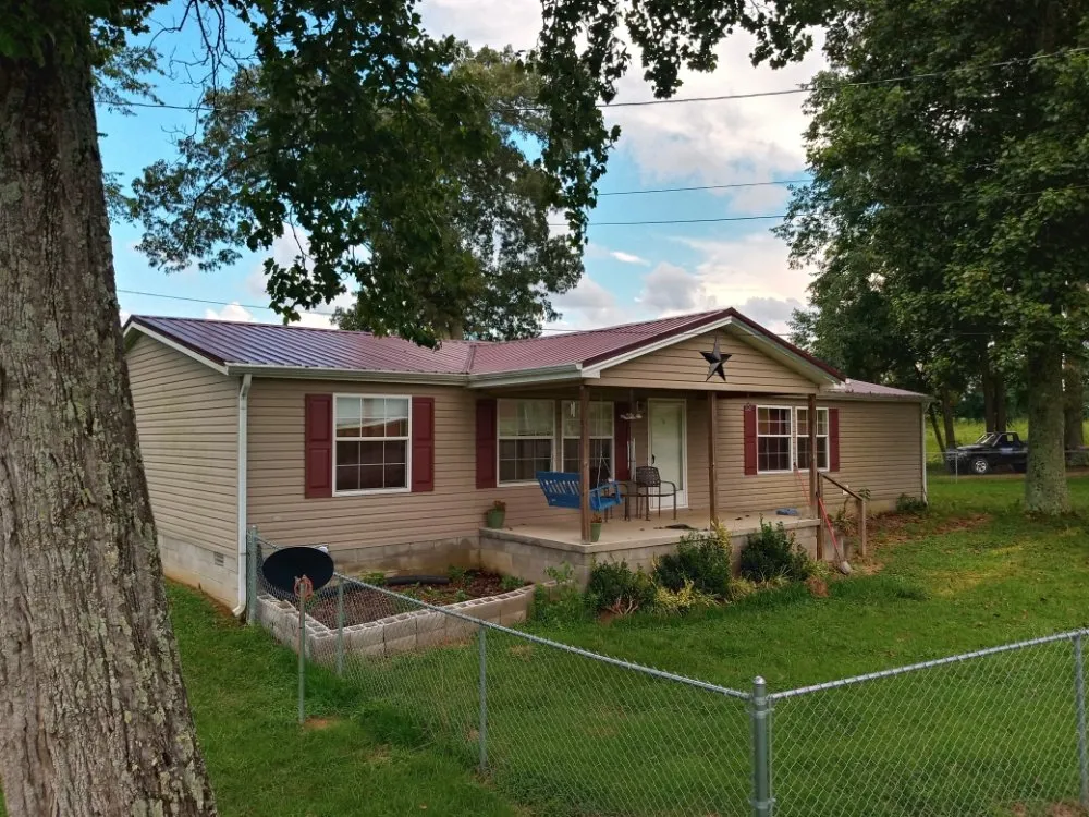 Trusted flat roof repair for homes in Ferguson, KY by A Earlybirds