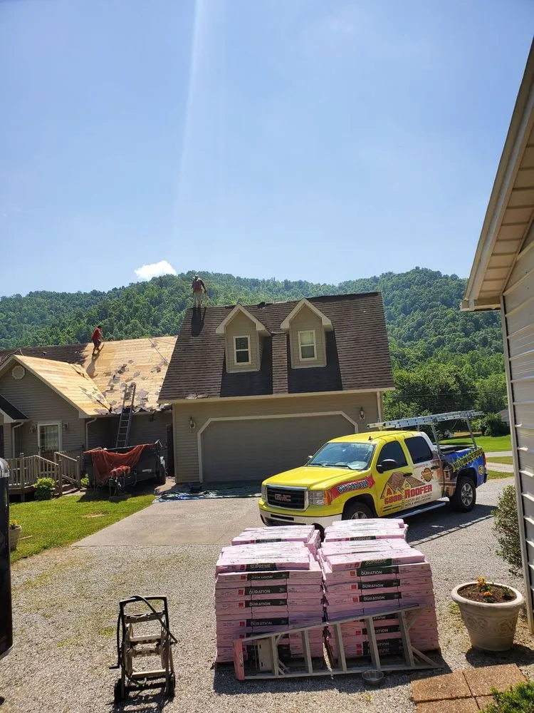 Slide of A Good Roofer