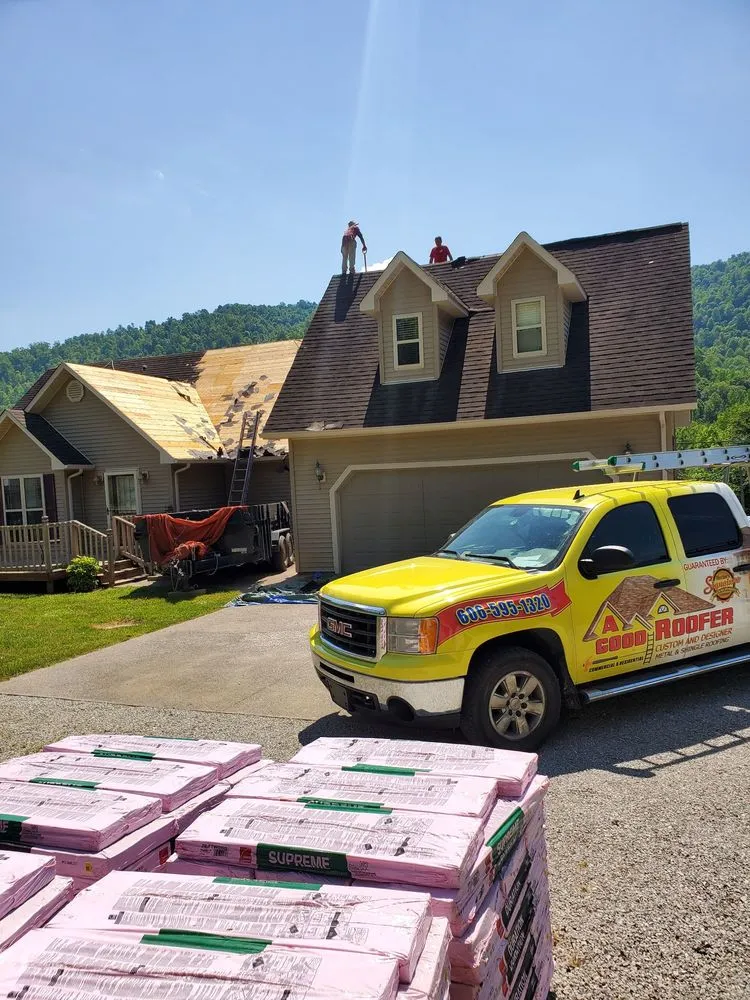 Slide of A Good Roofer