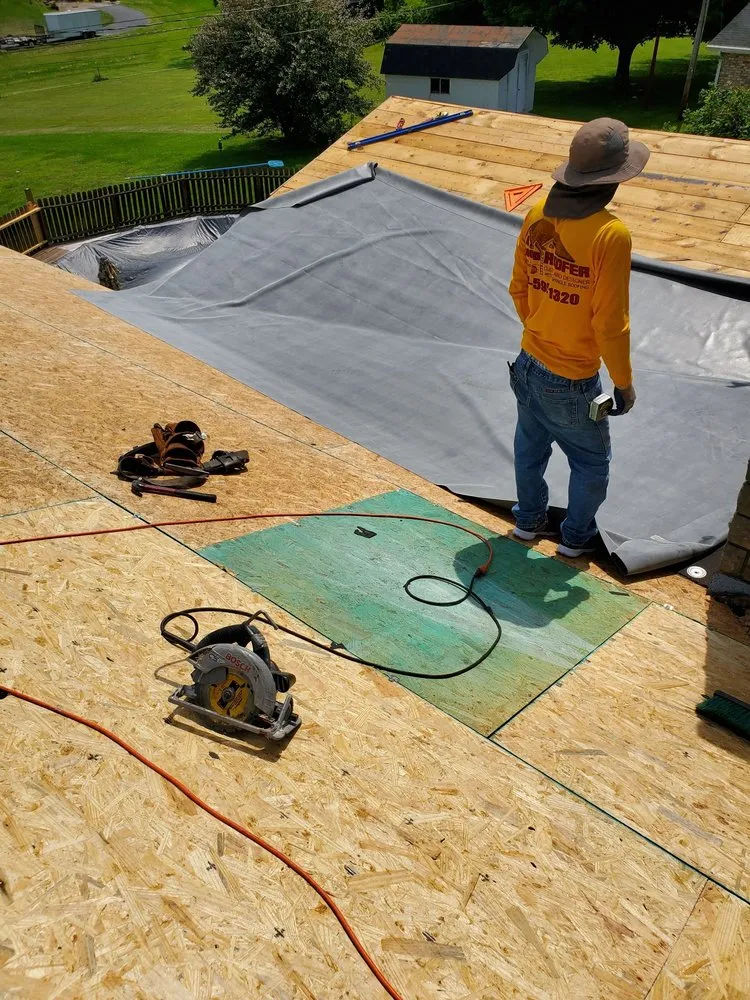 Slide of A Good Roofer