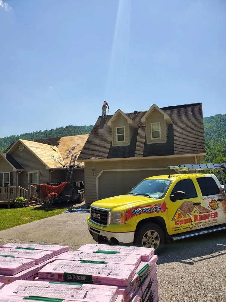 Slide of A Good Roofer