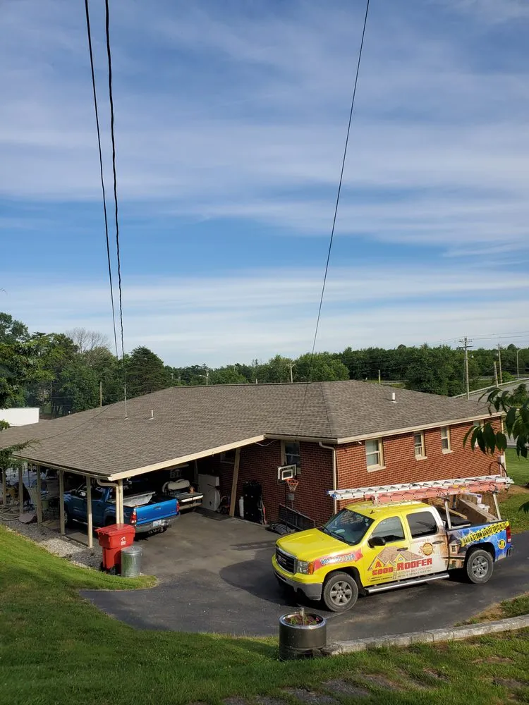 Slide of A Good Roofer