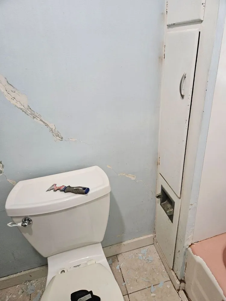 Slide of A I 4 Renovations and Remodeling