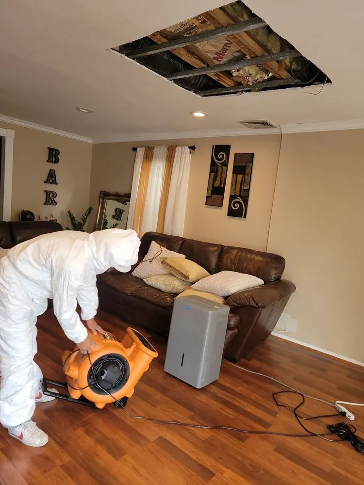 Slide of A L Best Construction