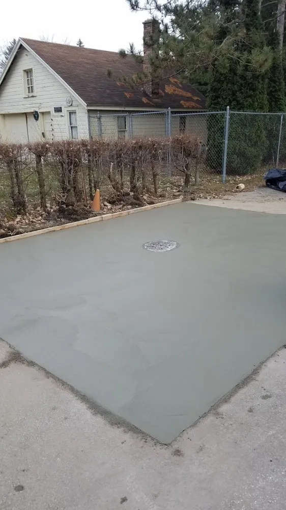 Slide of A MAXIMUM HOME&PROPERTY MAINTENANCE COMPANY