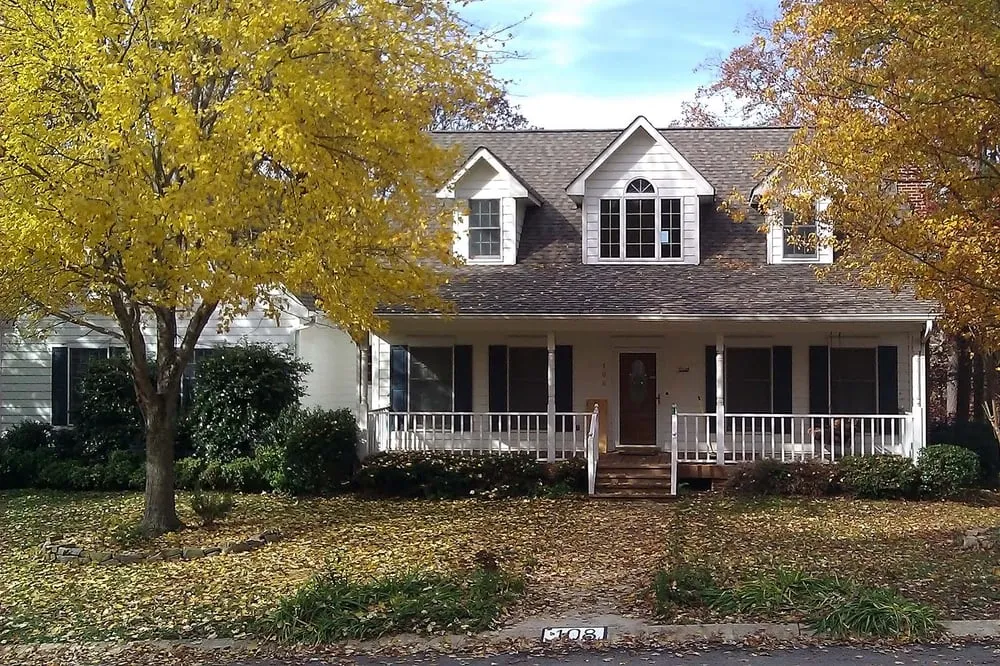 Professional shingle roofing service experts serving Georgetown, TN - A Plus Roofing & Interior