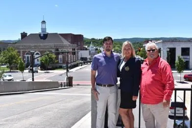 Slide of A Quality Roof