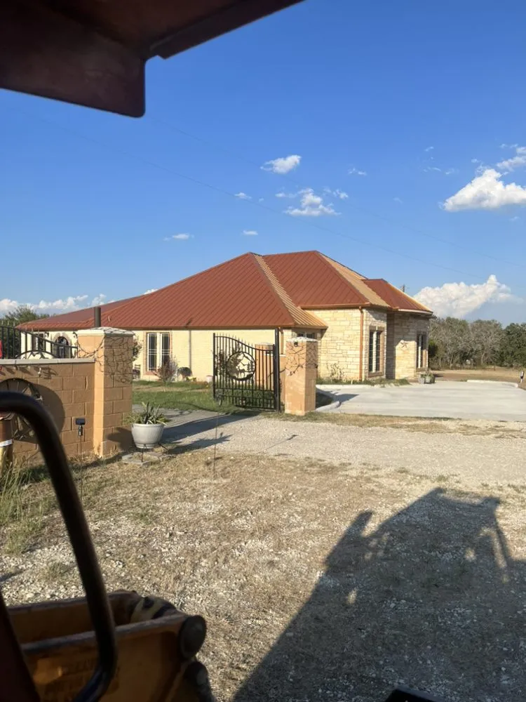 Slide of A Quality Roofing