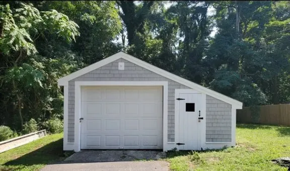 Slide of A R C Construction