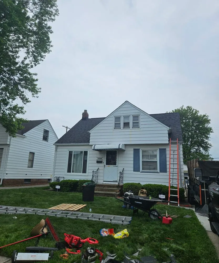 Licensed roof installation in Cleveland Ohio, OH - A R C Roofing And Construction