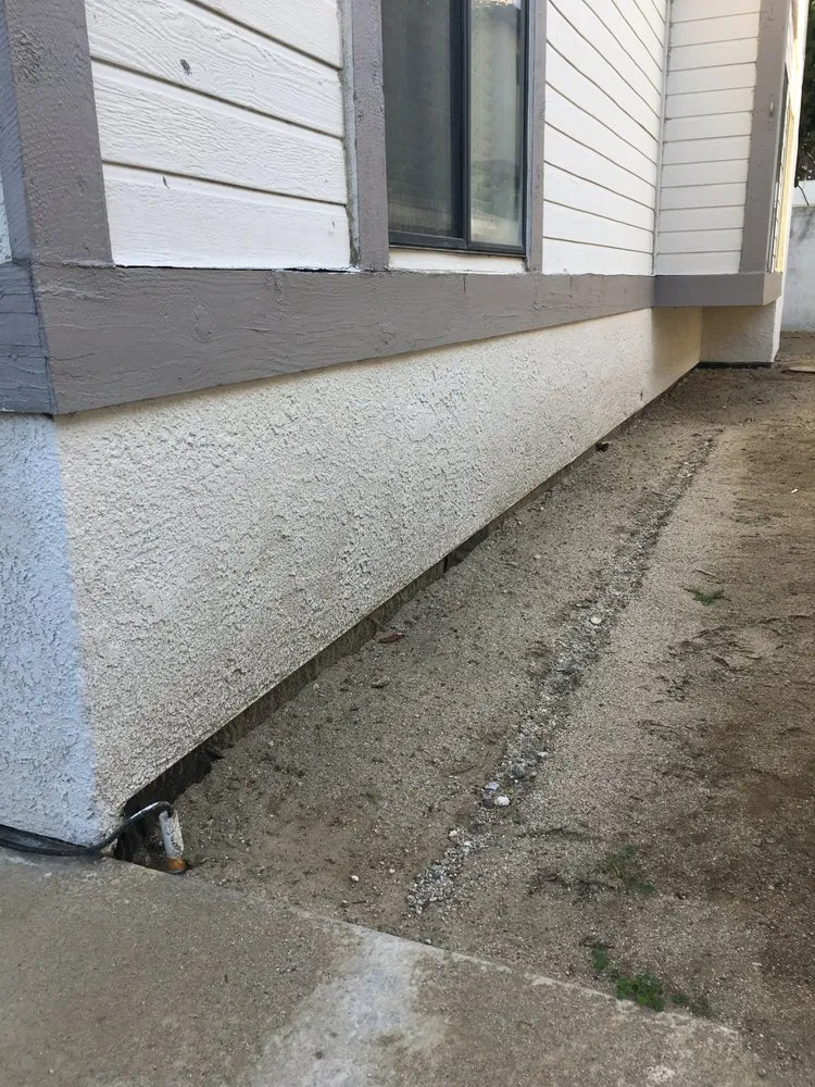 Slide of A R Contracting 