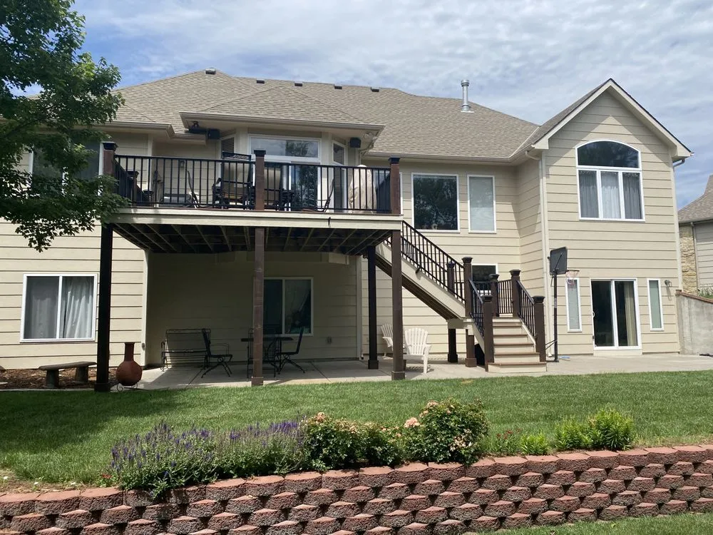 Slide of A-R Roofing