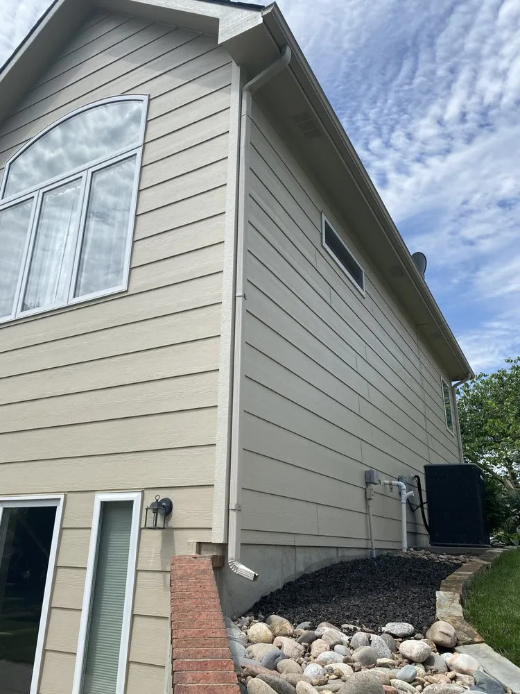 Slide of A-R Roofing