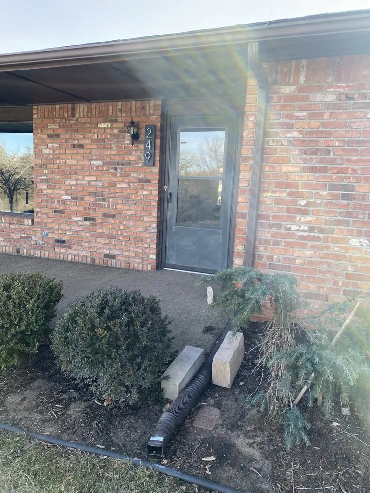 Slide of A-R Roofing